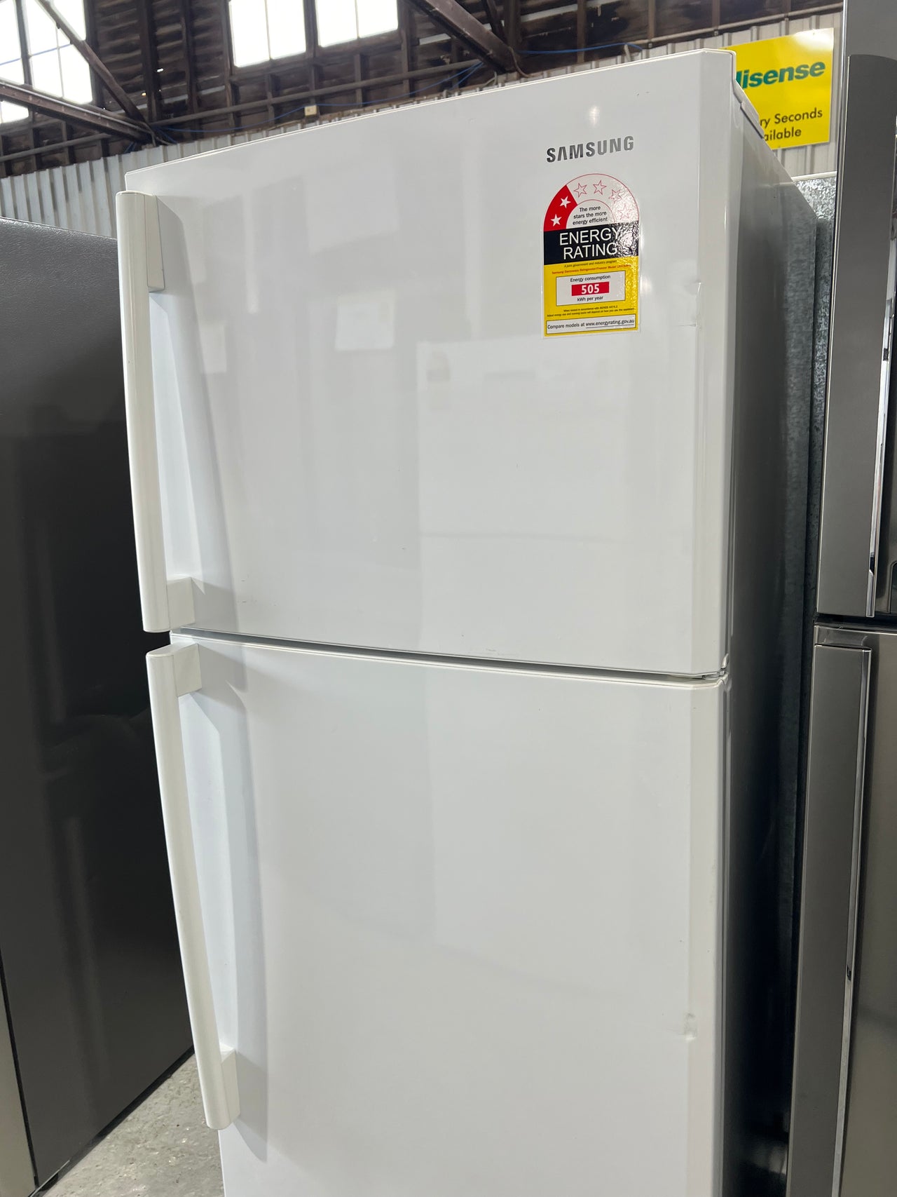 Second hand 431L Samsung Fridge SR430MW - Second Hand Appliances Geebung