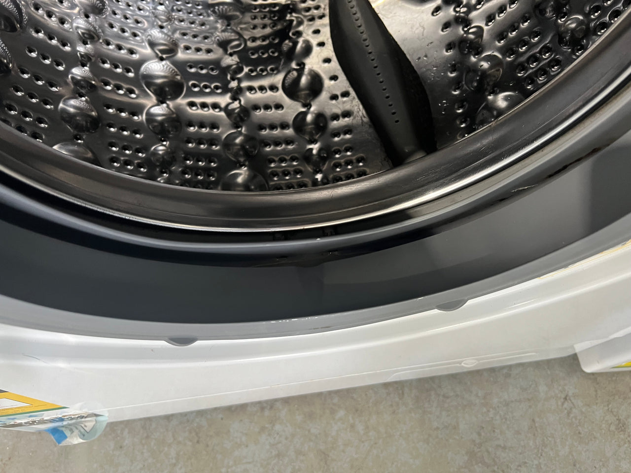 Second hand LG 7.5kg Front Load Washing Machine Model: WD14022D6 - Second Hand Appliances Geebung