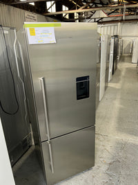 Thumbnail for Factory second 380l Fisher&Paykel with ice and water dispenser E402BRXFDU5 - Second Hand Appliances Geebung