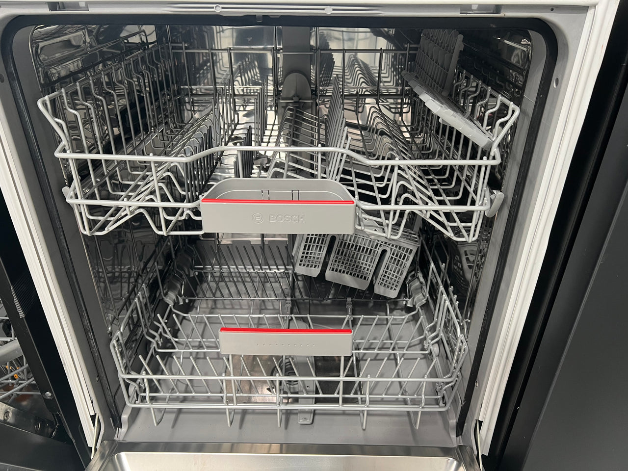 Transportation damaged Bosch Serie 4 Semi Integrated Dishwasher SMI4HTS01A - Second Hand Appliances Geebung