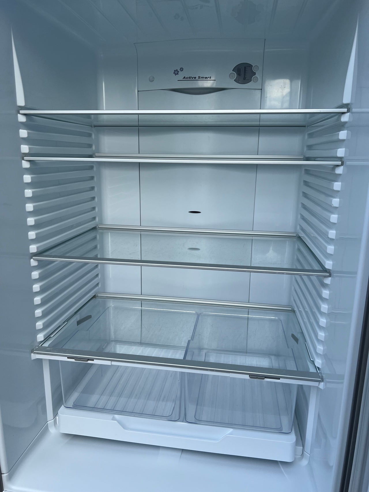 Second hand Fisher & Paykel E442B 442L Bottom Mount Fridge - Second Hand Appliances Geebung