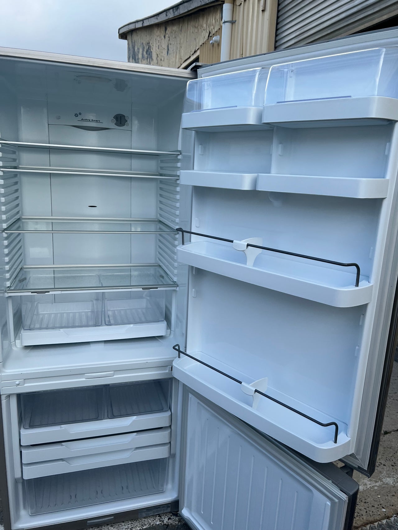 Second hand Fisher & Paykel E442B 442L Bottom Mount Fridge - Second Hand Appliances Geebung