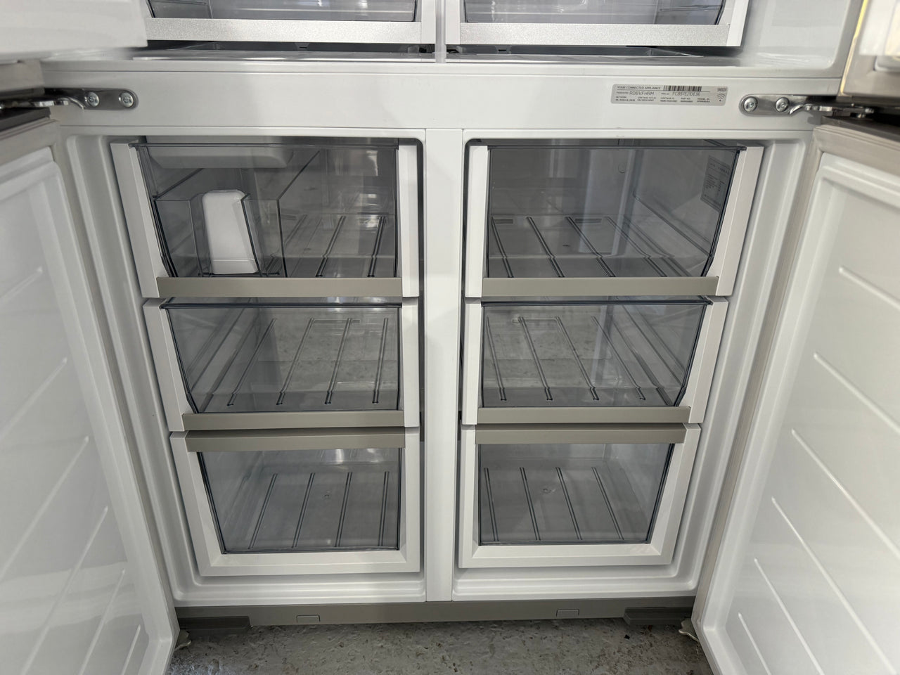 Factory second 538l Fisher&Paykel quad door refrigerator-freezer RF605QNUVX1