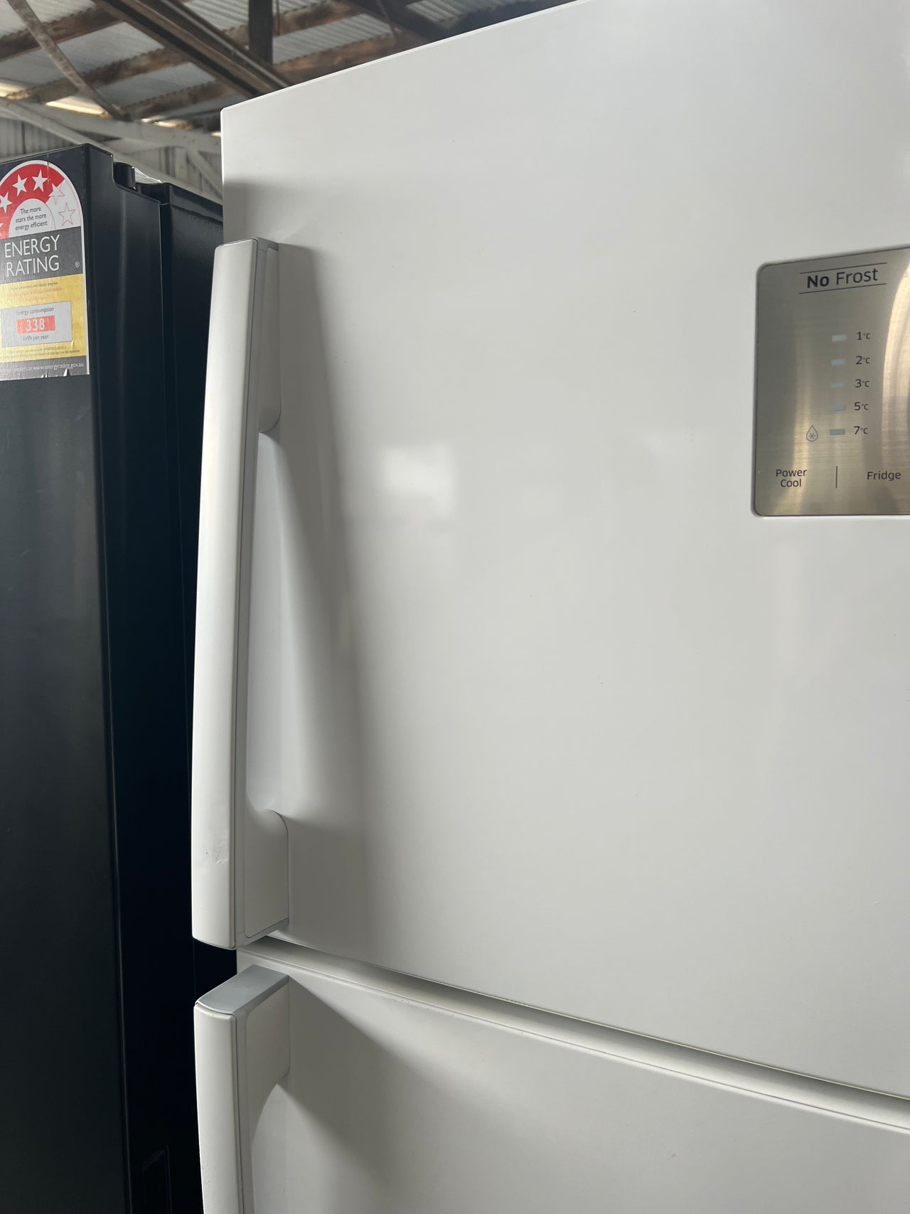 Second hand Samsung 527l Top mounted refrigerator SR525MW - Second Hand Appliances Geebung