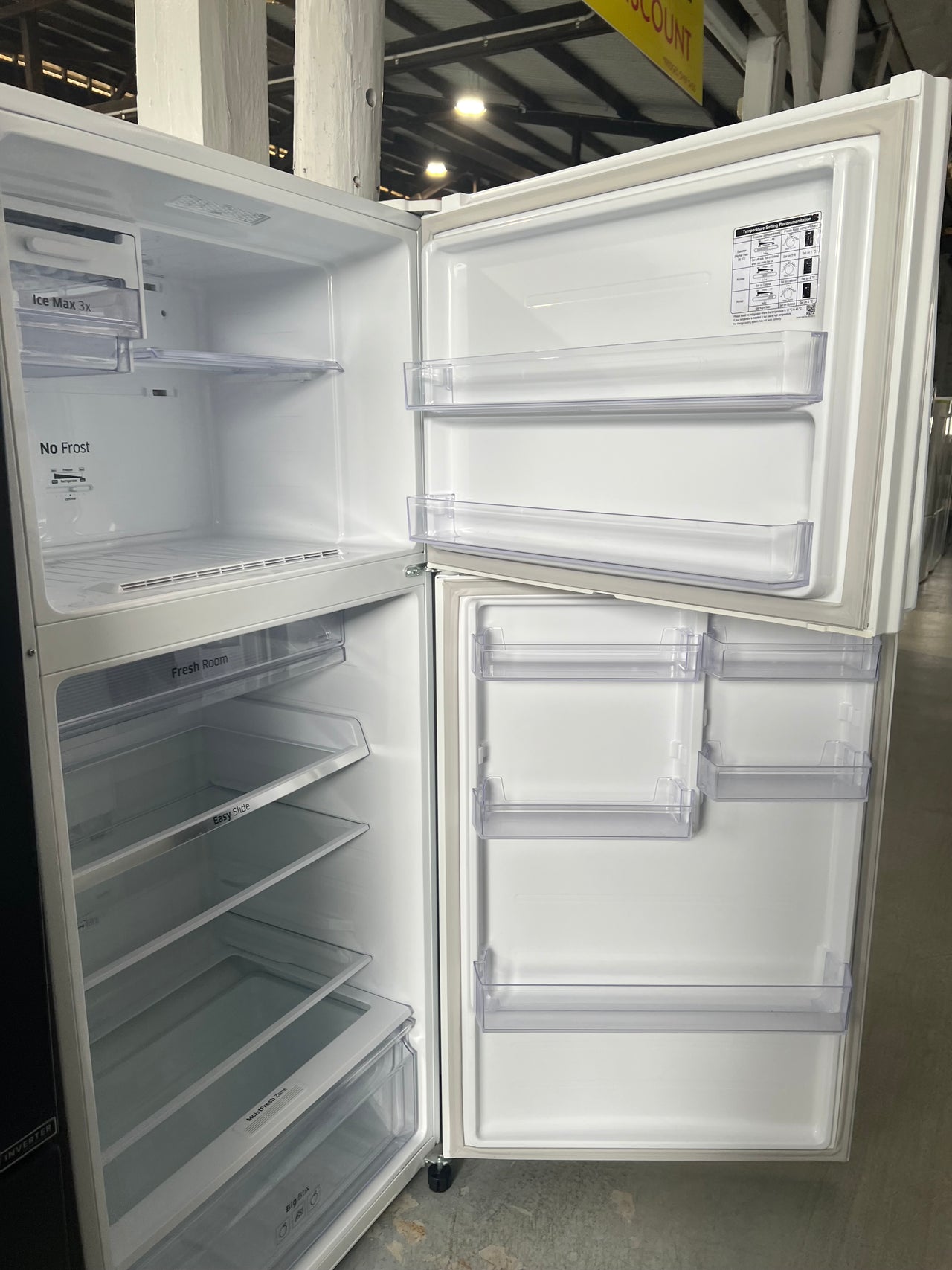 Second hand Samsung 527l Top mounted refrigerator SR525MW - Second Hand Appliances Geebung