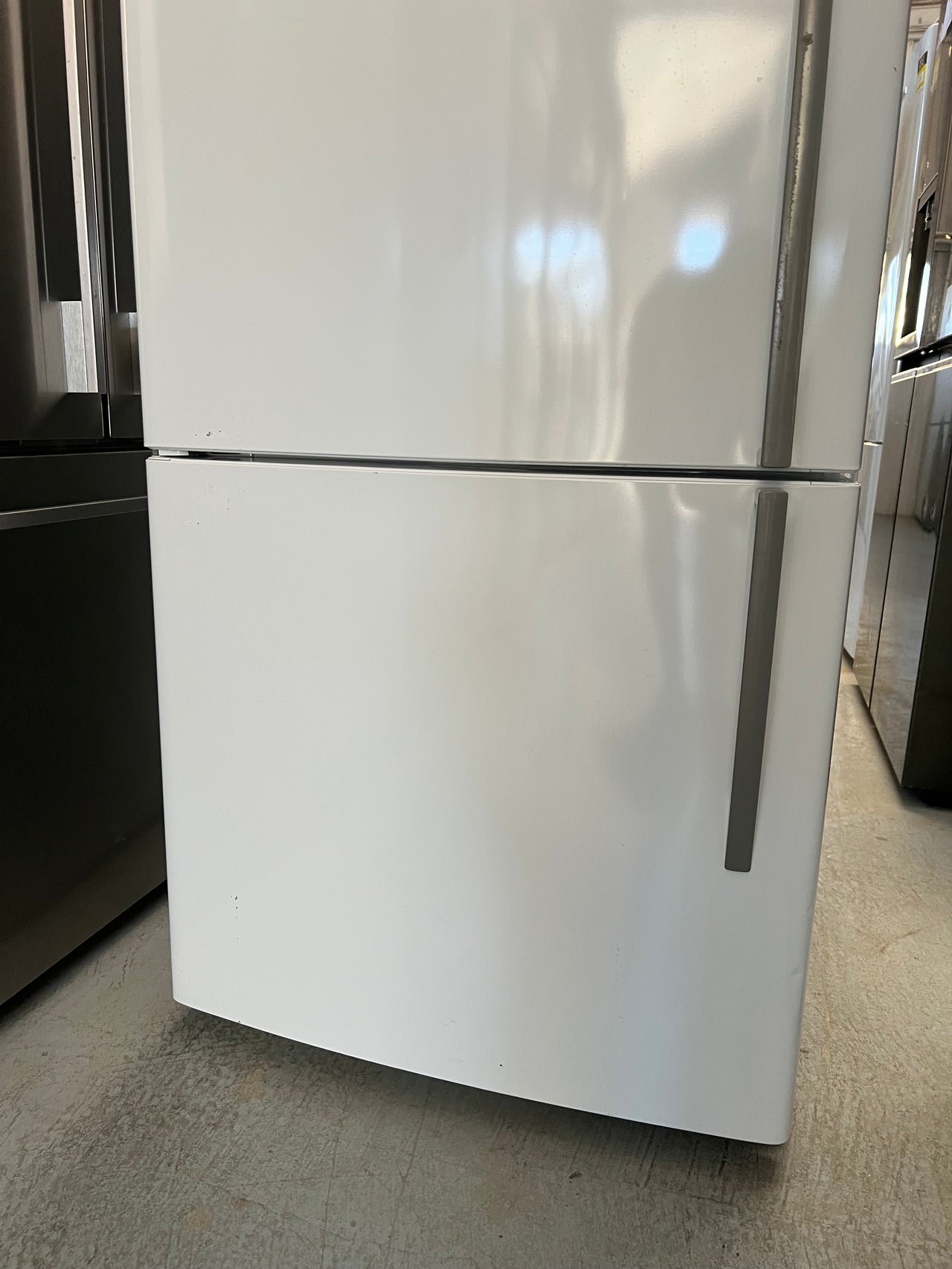 Second hand 442L Fisher&Paykel Bottom Mount Fridge E442BLE - Second Hand Appliances Geebung