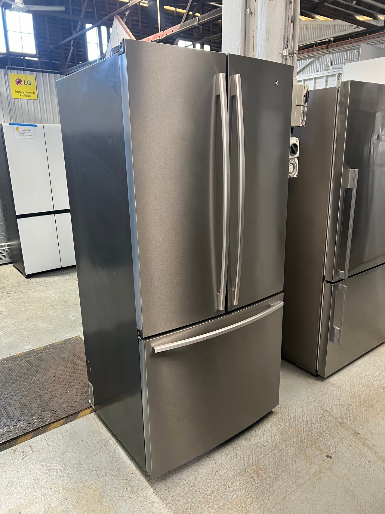 Second hand Westinghouse WHE5100SA 510L French Door Fridge - Second Hand Appliances Geebung