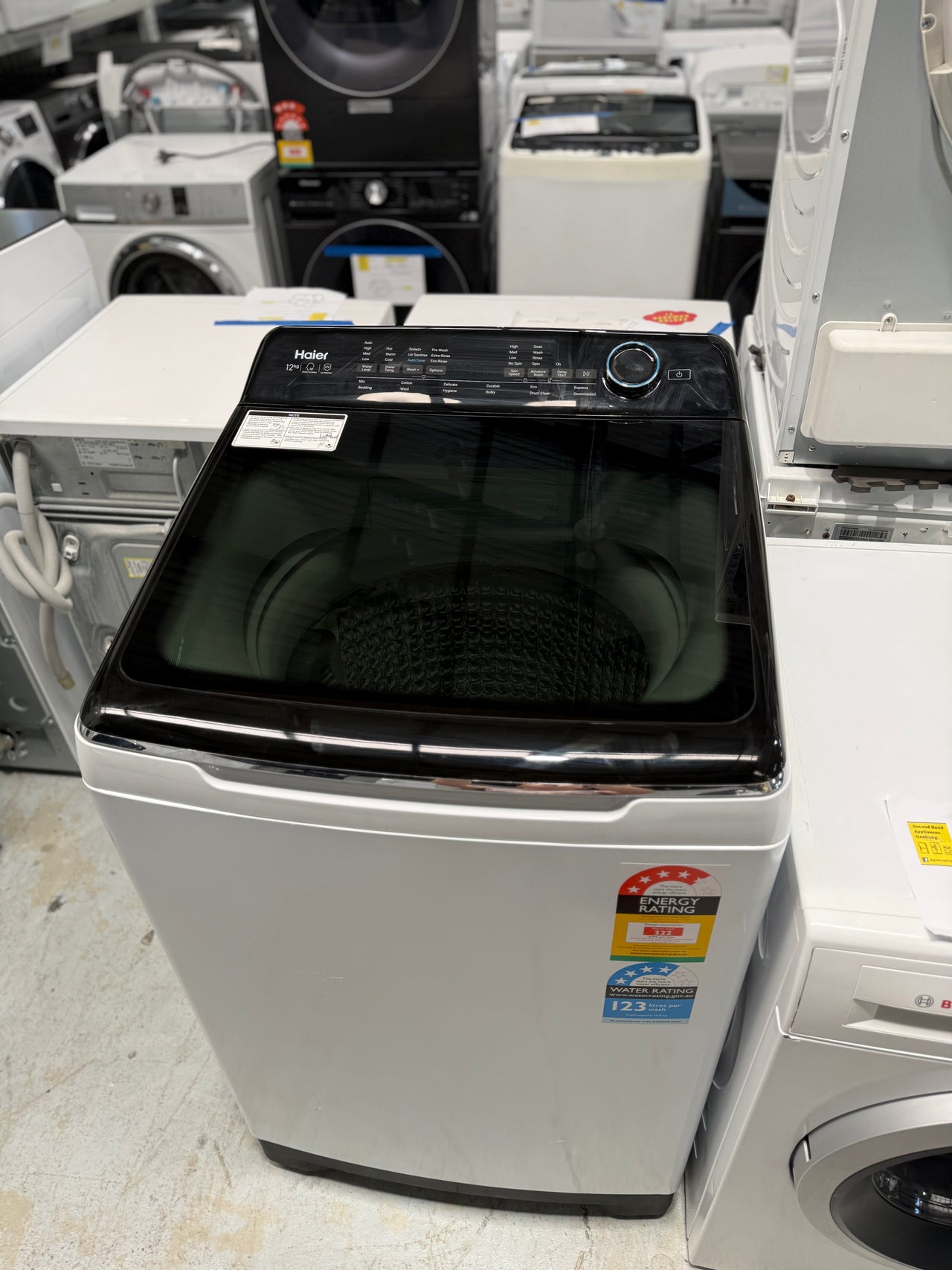 Factory second Haier HWT12AD1 12kg top load washing machine