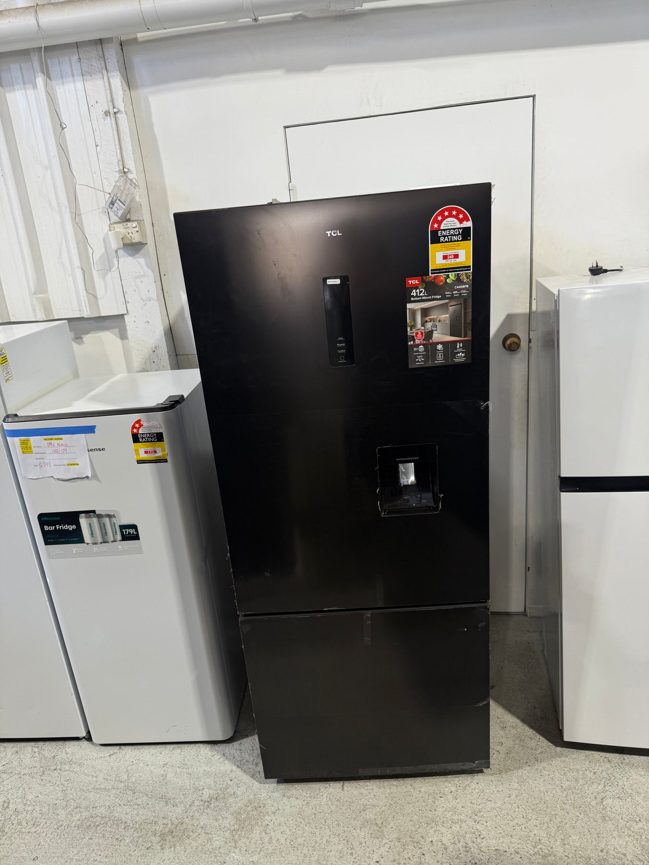 Factory second TCL 412L Bottom Mount Refrigerator – Black C440BFB