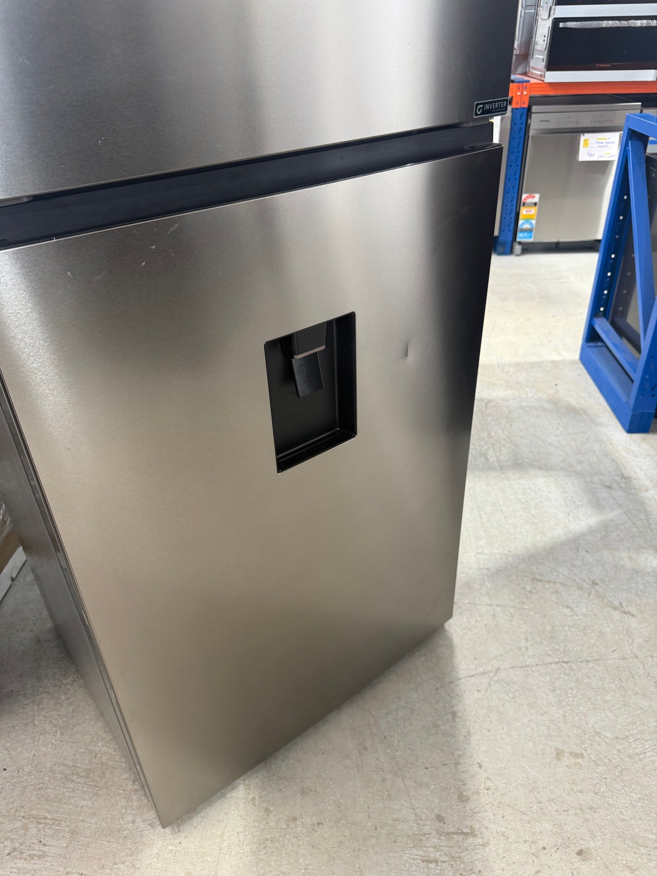 Factory second Hisense 496L Top Mount refrigerator HRTF496SW