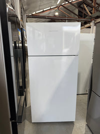 Thumbnail for Second hand Fisher&Paykel RF521TRPW6 517-liter top-mount refrigerator