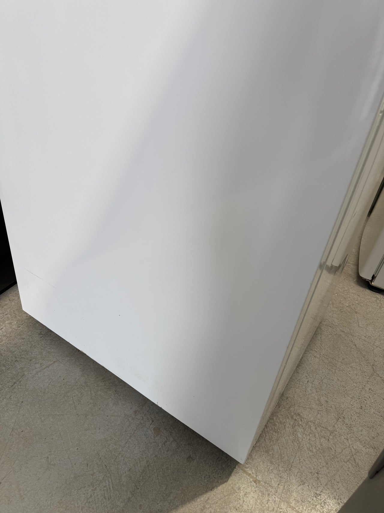 Second hand Fisher&Paykel RF521TRPW6 517-liter top-mount refrigerator