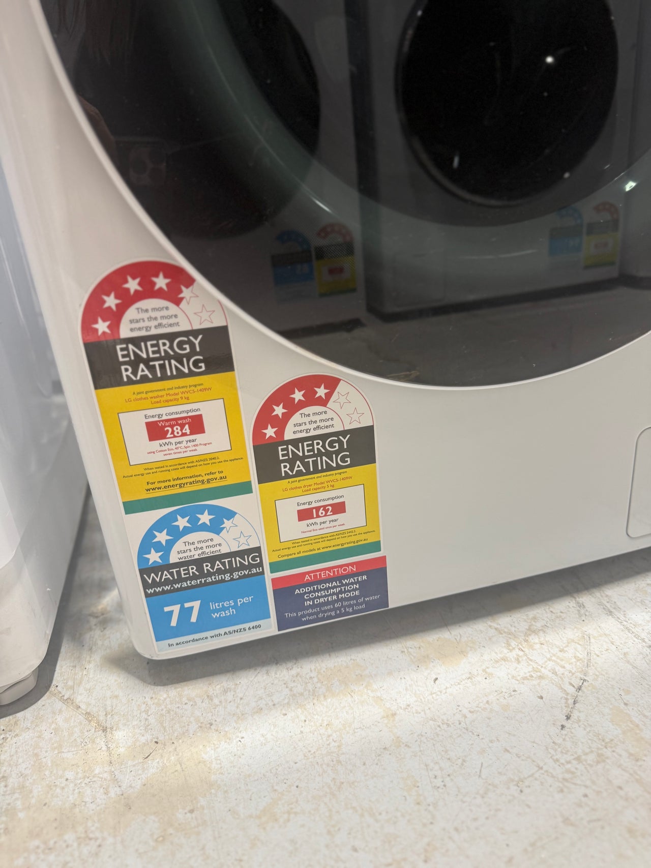 Factory second LG WVC5-1409W Washer-Dryer Combo (9 kg Wash / 5 kg Dry)