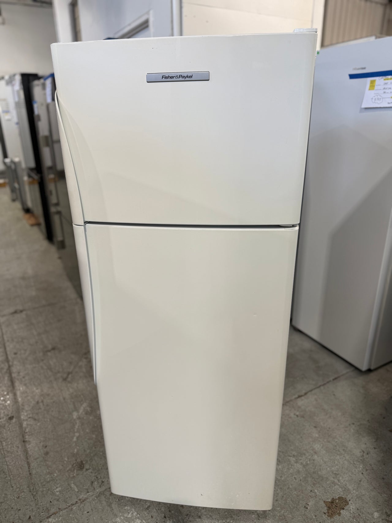 Second hand Second hand 380L Fisher & Paykel Fridge Freezer E381TRT