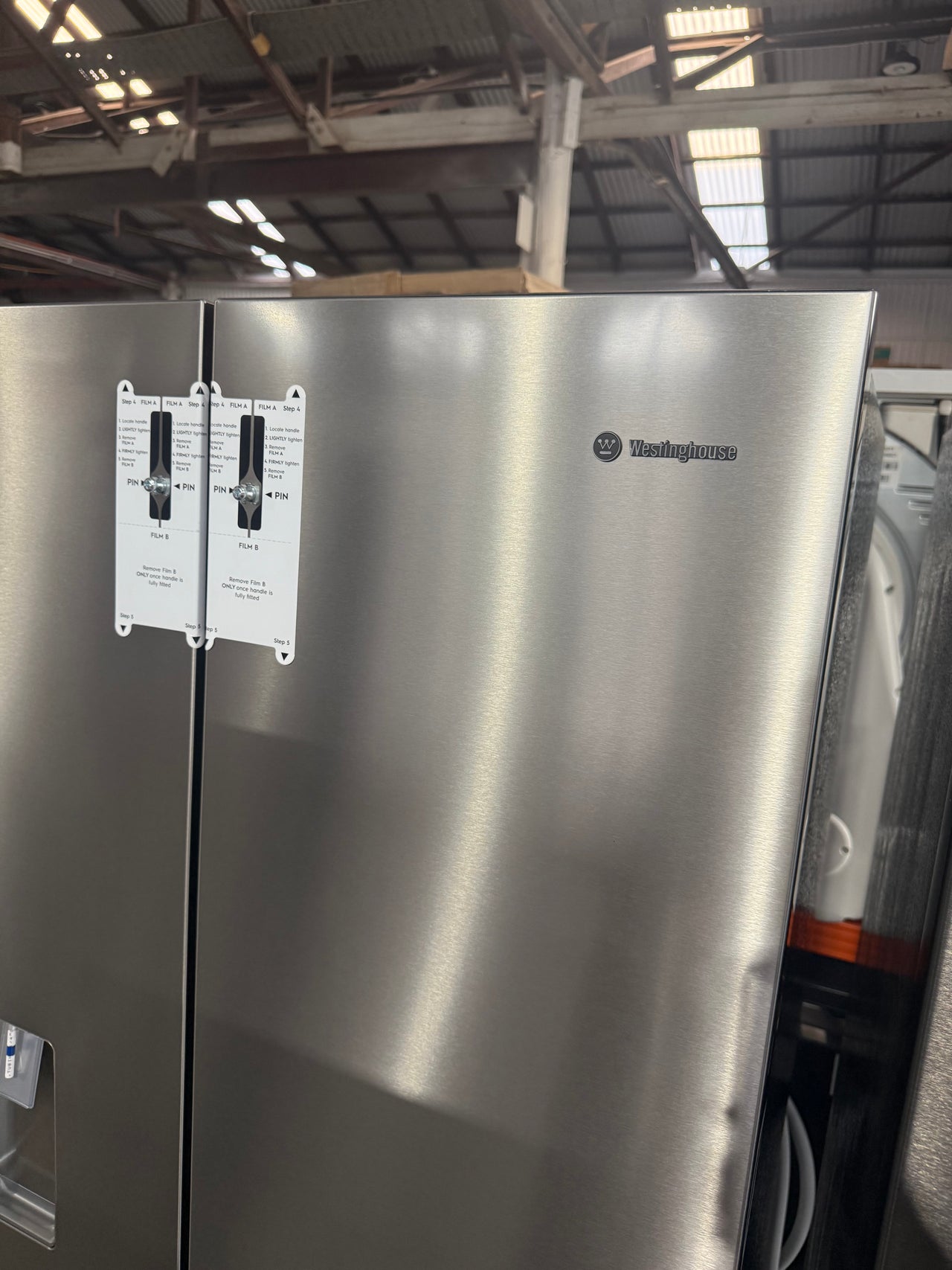 Factory second Westinghouse WHE5264SC 491L French Door Fridge – Stainless Steel WHE5264SC