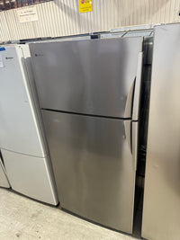 Thumbnail for Second hand Westinghouse WTE5200WB 520-liter top-mount refrigerator