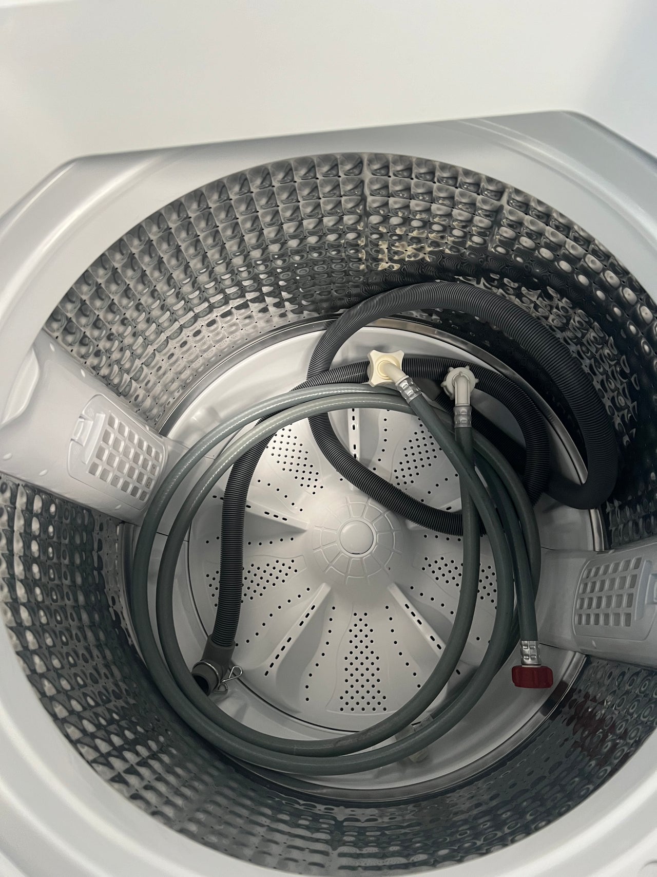 Factory second Fisher&Paykel 8kg Top Load Washer Model: WL8058G1 - Second Hand Appliances Geebung