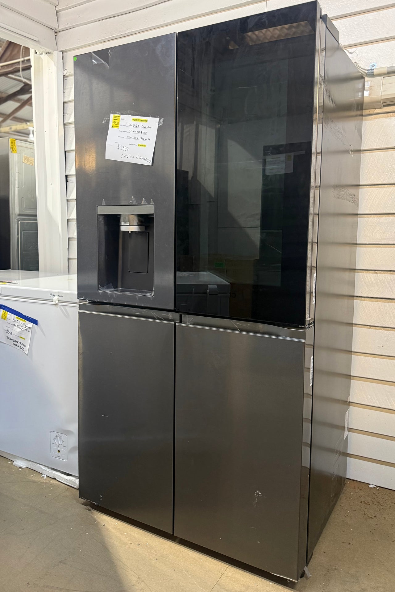 Transportation damaged LG 642L InstaView French Door Fridge – GF-V700BSLC