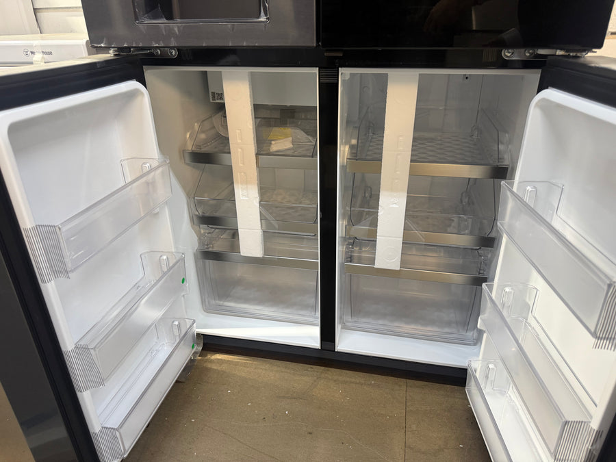 Transportation damaged LG 642L InstaView French Door Fridge – GF-V700BSLC