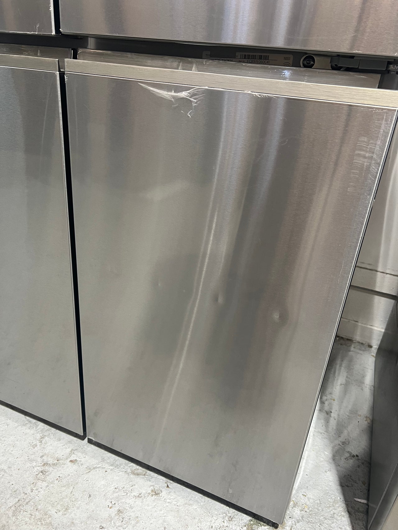 Transportation damaged Fisher & Paykel 538L Quad Door Refrigerator - Stainless Steel Model: RF605QNUVX1 - Second Hand Appliances Geebung