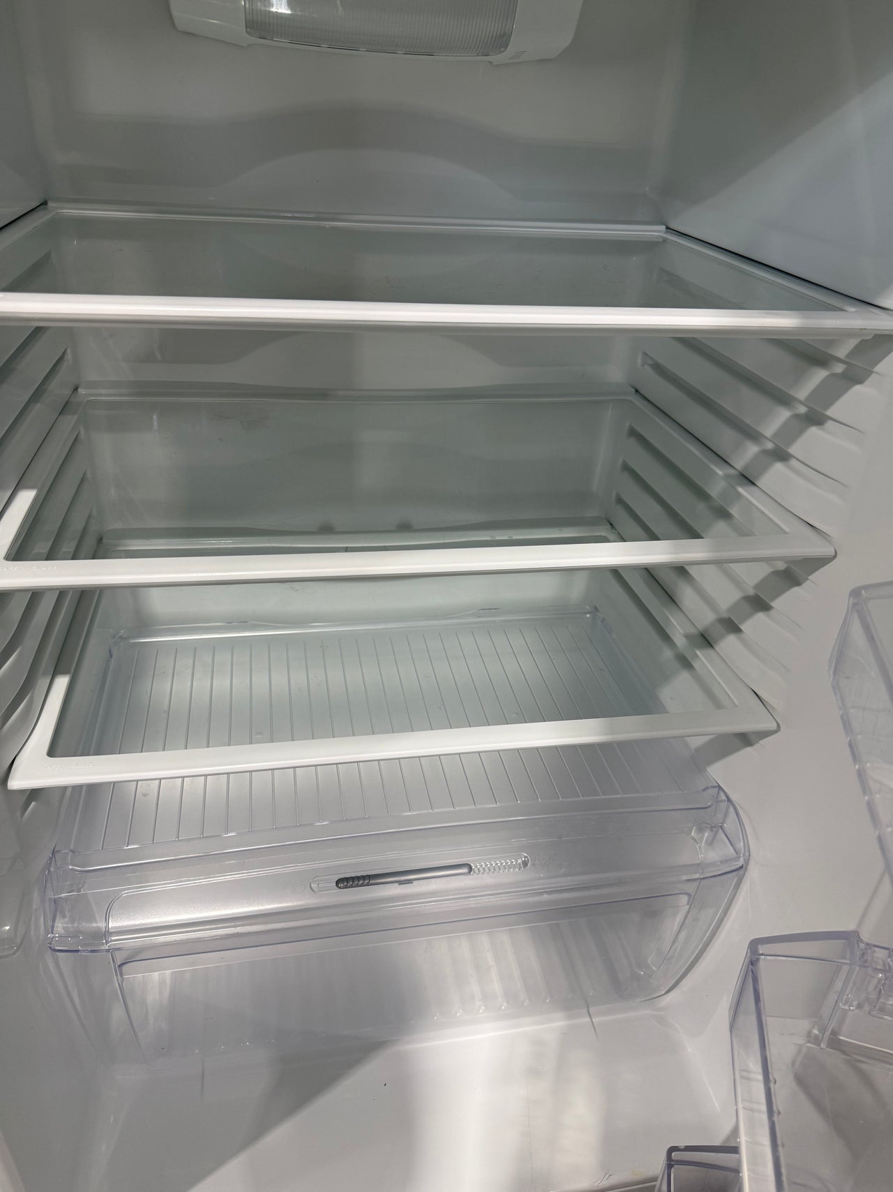 Second hand Kelvinator KTM4200WB – 420L Top Mount Refrigerator