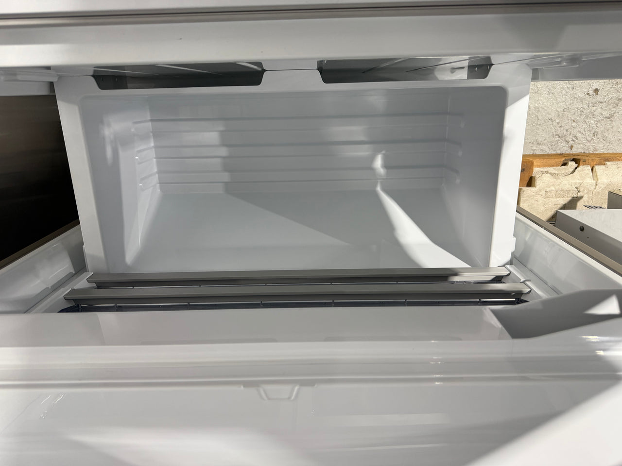 Factory Second Fisher & Paykel 477L Integrated ActiveSmart™ Bottom Mount Fridge RS9120WLJ1