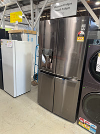Thumbnail for Factory second Factory second LG 708 L French Door Refrigerator – Matte Black Stainless Steel, Door-in-Door® GF-D708BSL