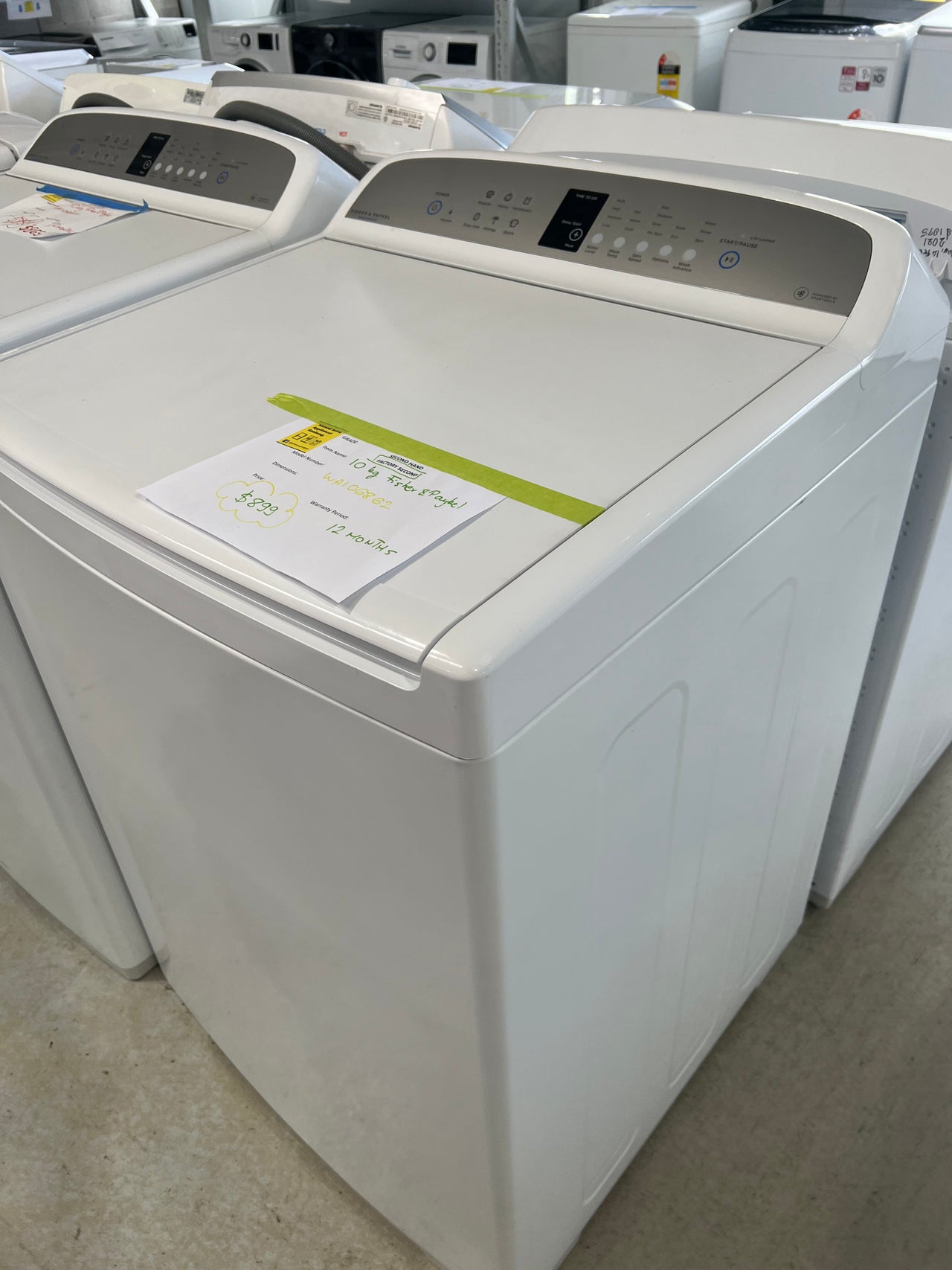 Factory second Fisher&Paykel 10kg Top Load washing machine WA1068G2 - Second Hand Appliances Geebung