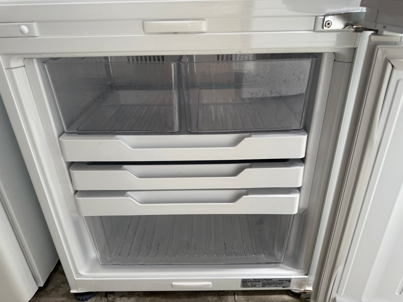 Second hand Fisher & Paykel E372B 373L Bottom Mount Fridge/Freezer – White