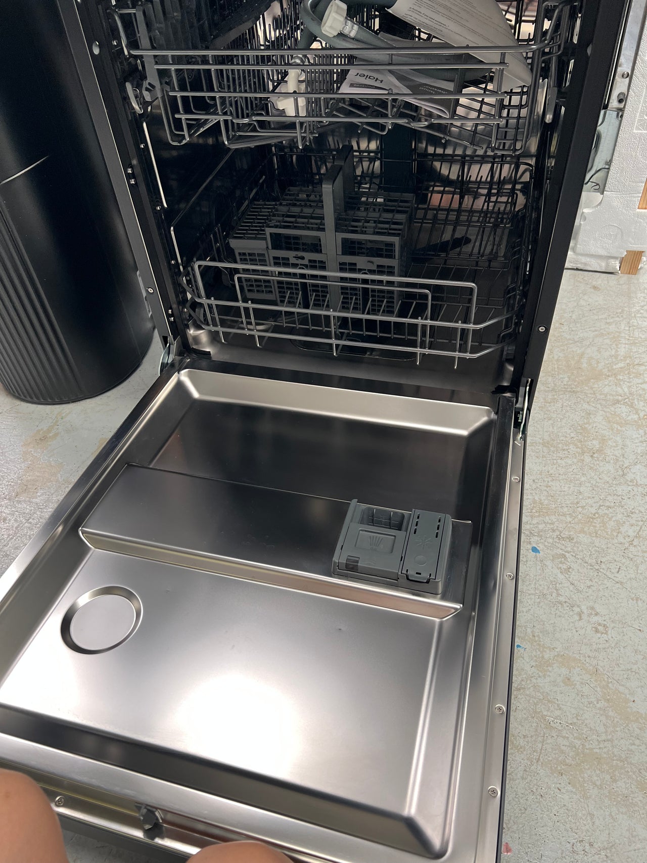 Haier best sale dishwasher price