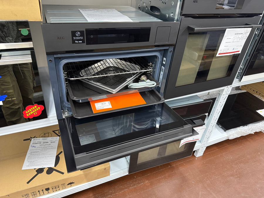 Factory second AEG 60cm 9000 Series Compact SteamPro Built-In Combi-Steam Oven NKB9A82KT
