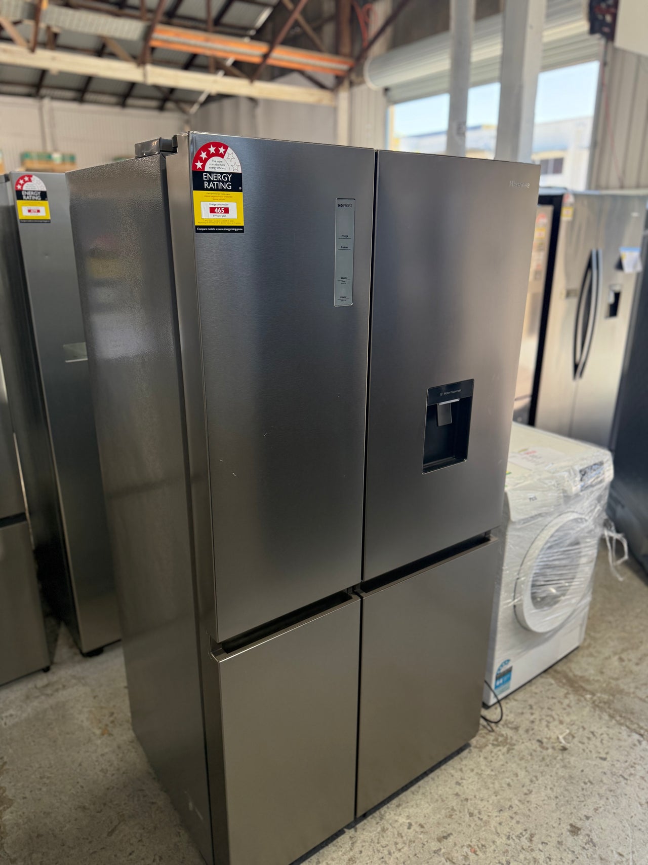 Factory second Hisense 649L Side By Side Refrigerator HRSBS649SW