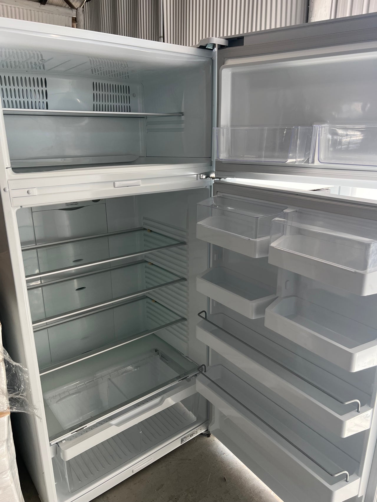 Second hand 517l Fisher&Paykel fridge freezer RF521TRPW6 - Second Hand Appliances Geebung