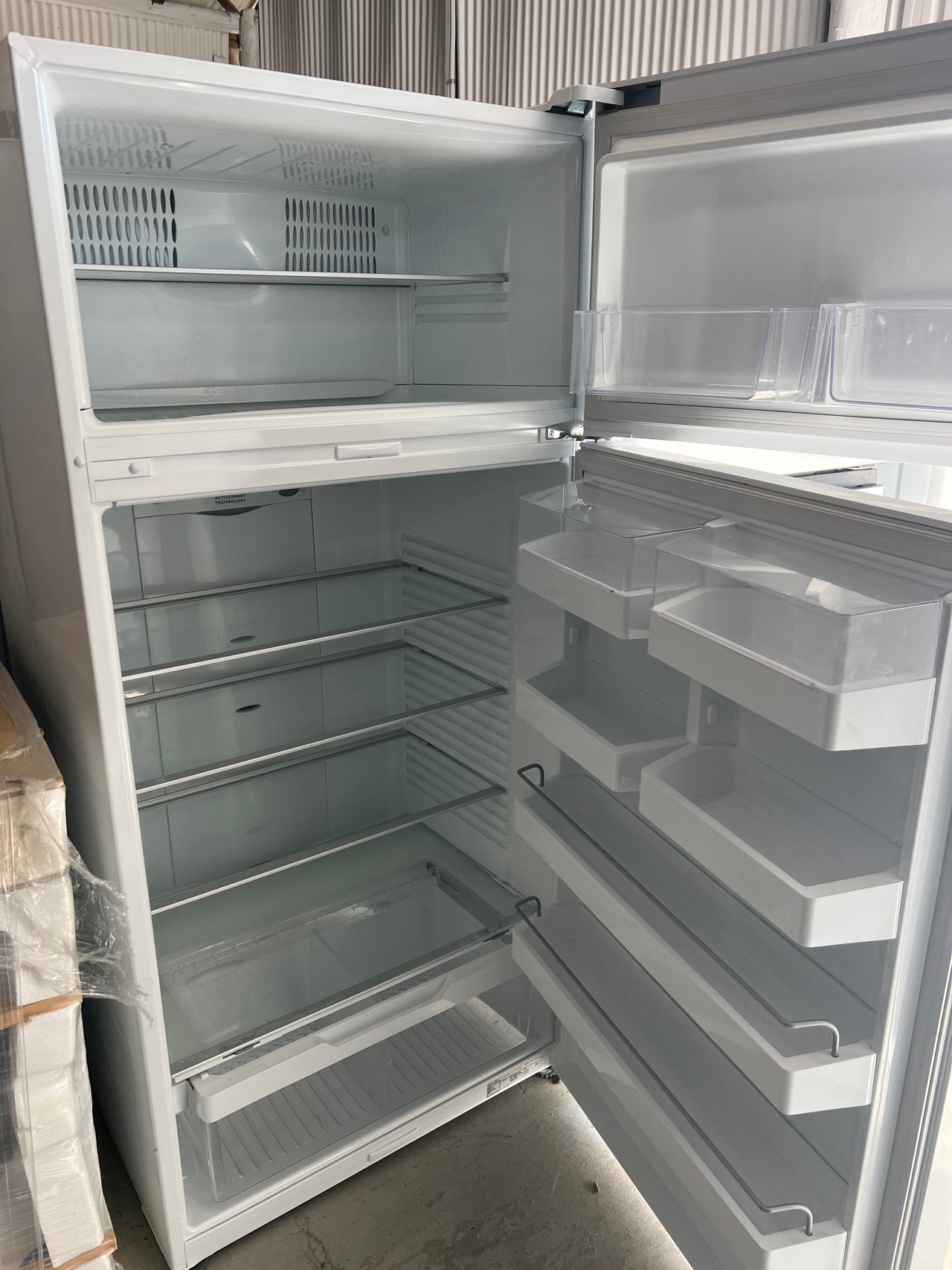 Second hand 517l Fisher&Paykel fridge freezer RF521TRPW6 - Second Hand Appliances Geebung