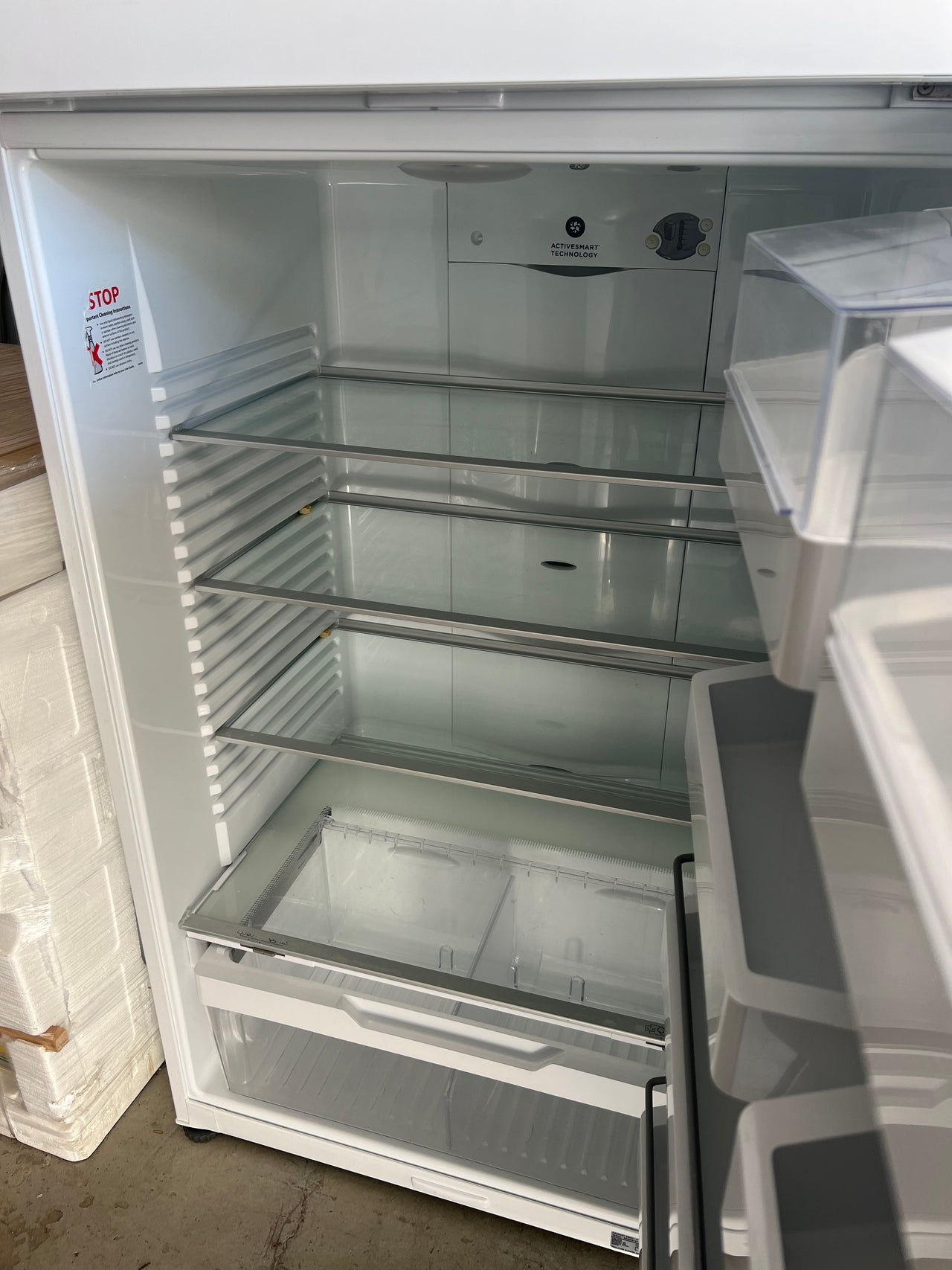 Second hand 517l Fisher&Paykel fridge freezer RF521TRPW6 - Second Hand Appliances Geebung