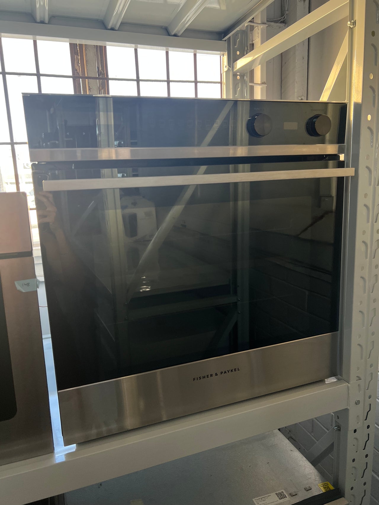 Factory second Fisher & Paykel OB60SD9X1 60cm Contemporary Style Built-In Oven - Second Hand Appliances Geebung