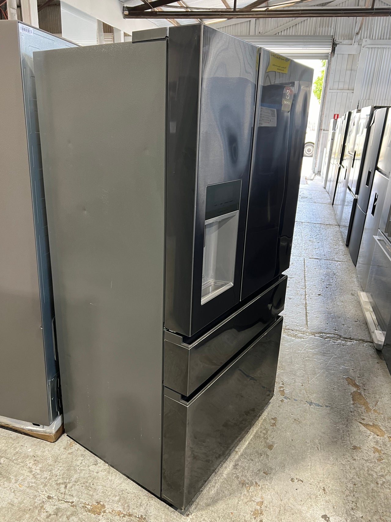 Second hand Electrolux 609L French Door Refrigerator EHE6899BA