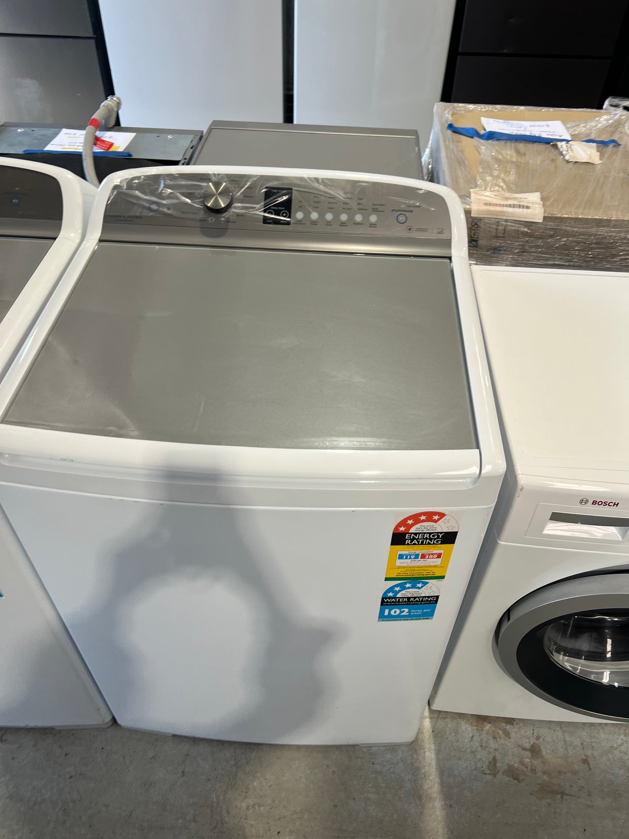 Second hand Fisher & Paykel 10kg Top Load Washer Model: WL1068P1