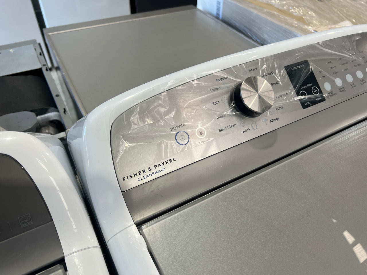 Second hand Fisher & Paykel 10kg Top Load Washer Model: WL1068P1