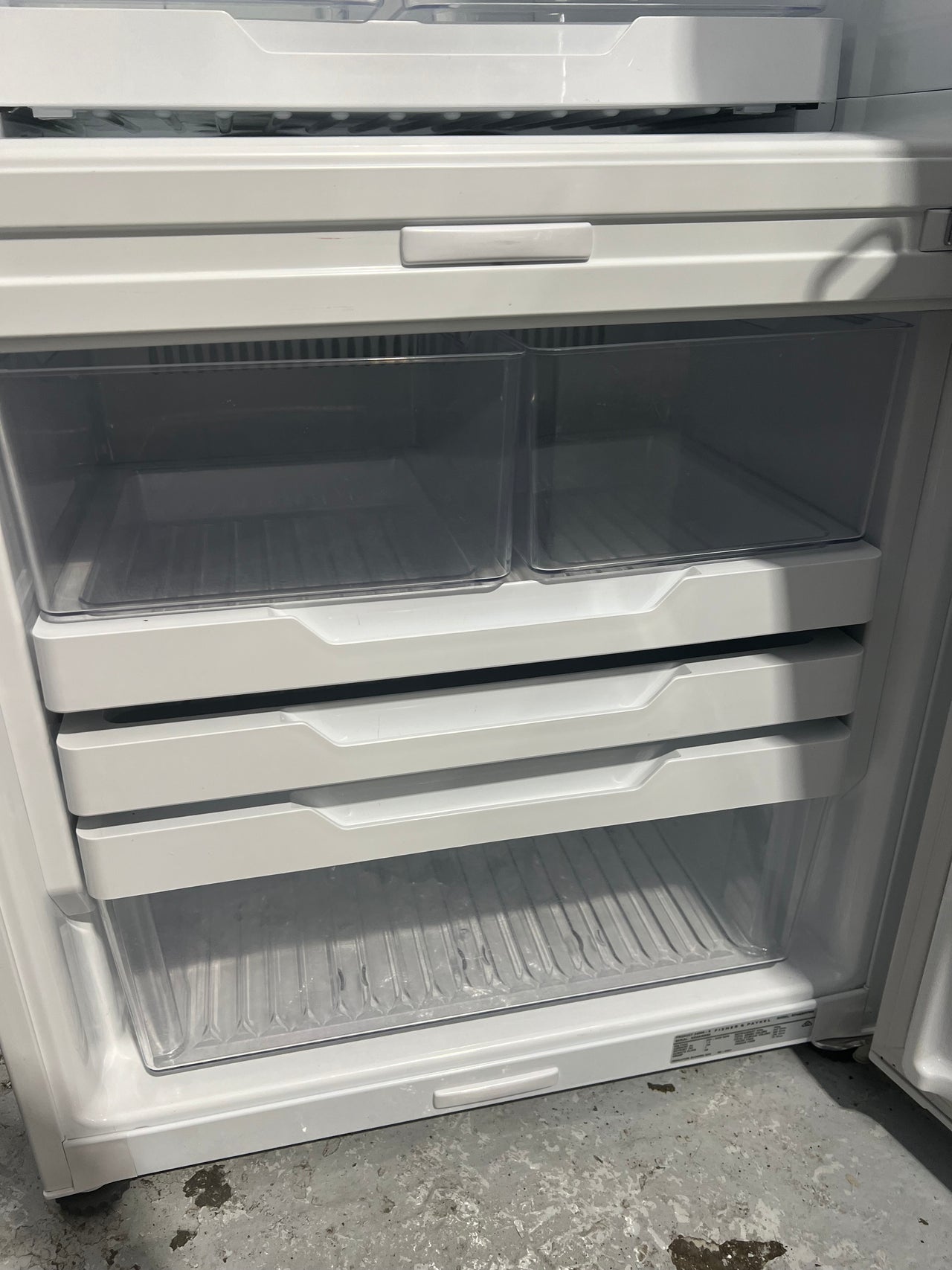 Factory Second FISHER & PAYKEL 413L NET WHITE BOTTOM MOUNT FRIDGE - RF442BRPW6 - Second Hand Appliances Geebung