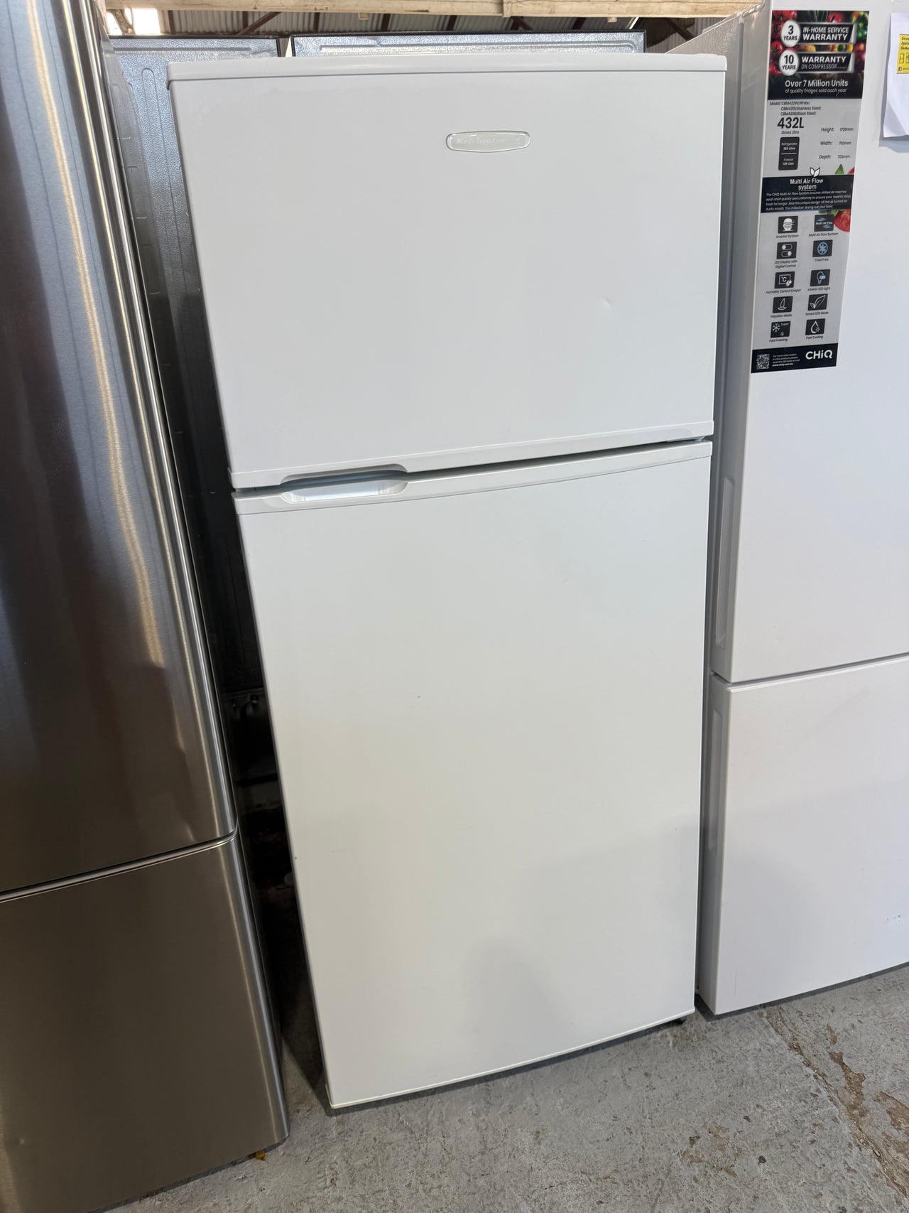 Second hand 420l Kelvinator top mount refrigerator KTM4200WA