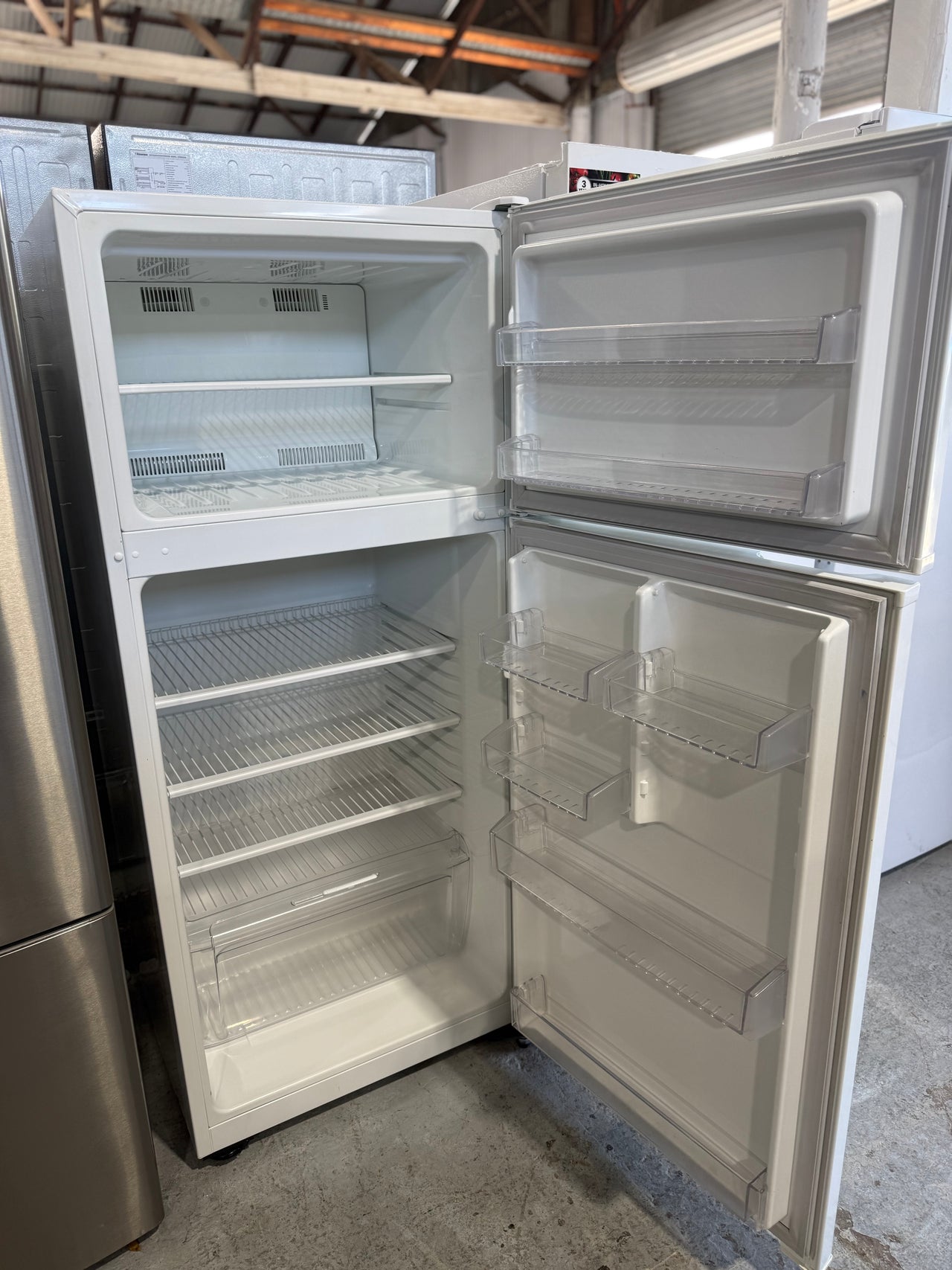 Second hand 420l Kelvinator top mount refrigerator KTM4200WA