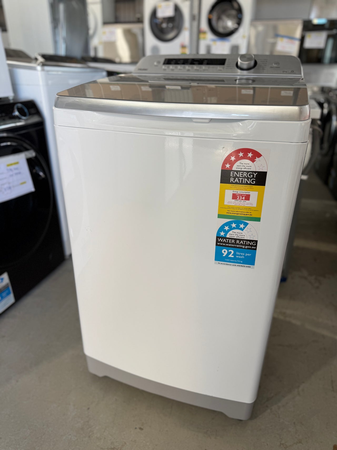 Factory second Haier HWT09AN1 9kg Top Load Washing Machine