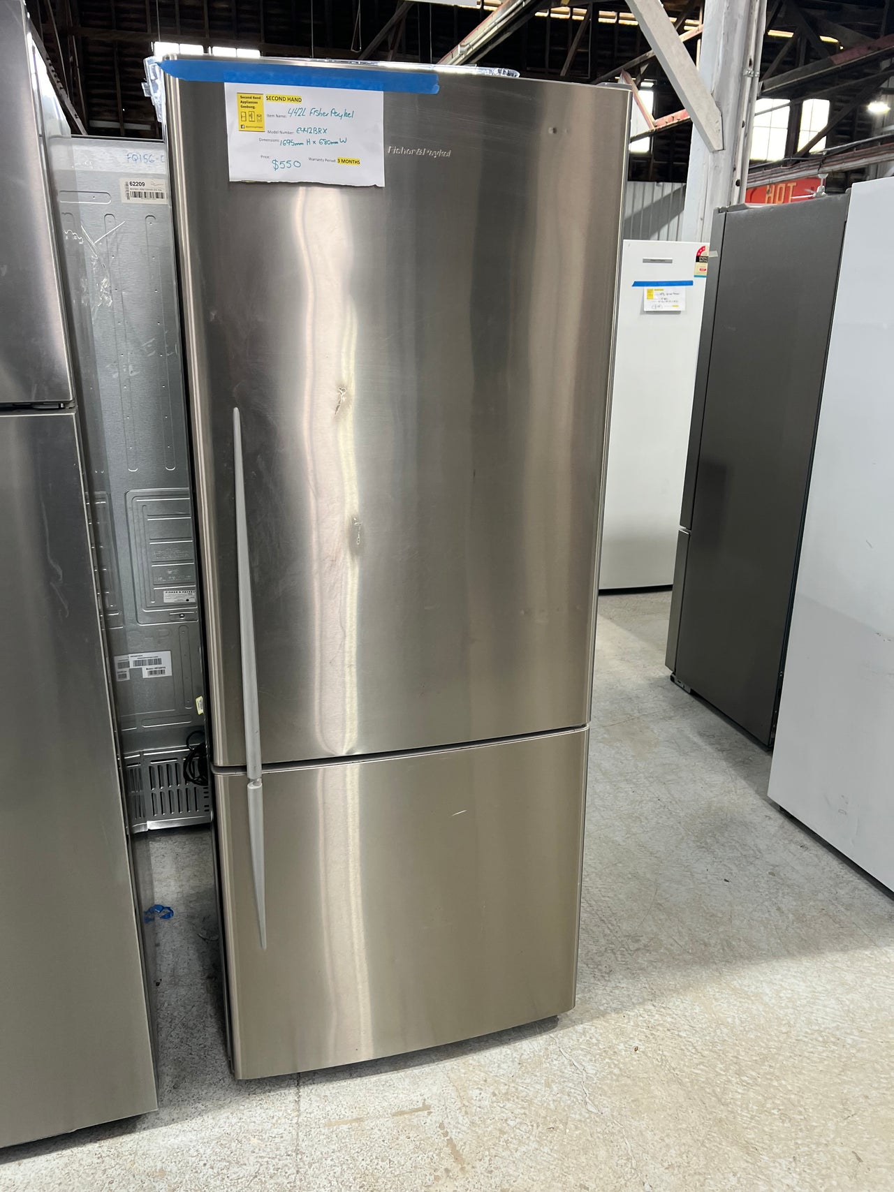 Second hand 442L Fisher &Paykel Fridge Model: E442BRX - Second Hand Appliances Geebung