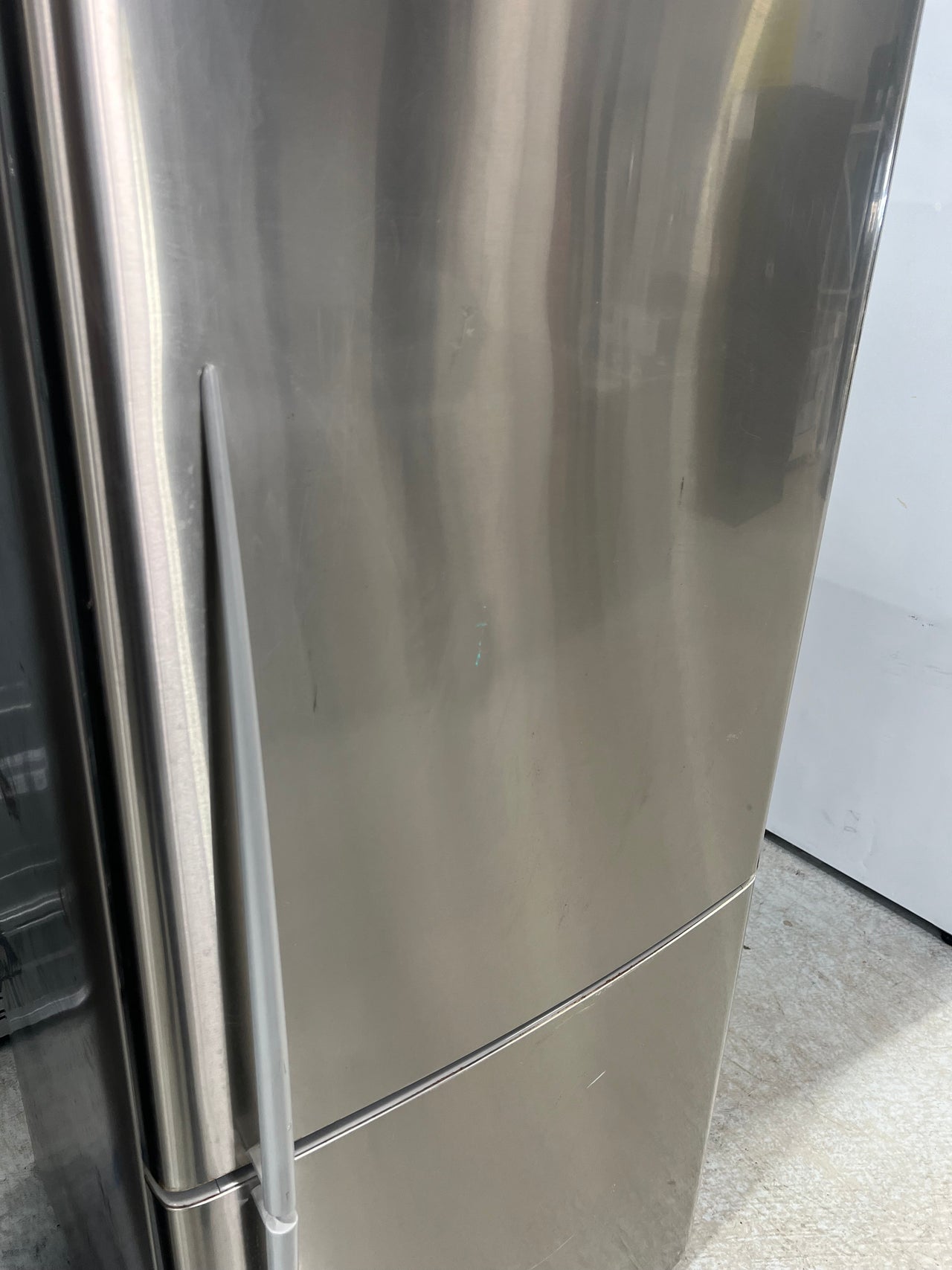 Second hand 442L Fisher &Paykel Fridge Model: E442BRX - Second Hand Appliances Geebung