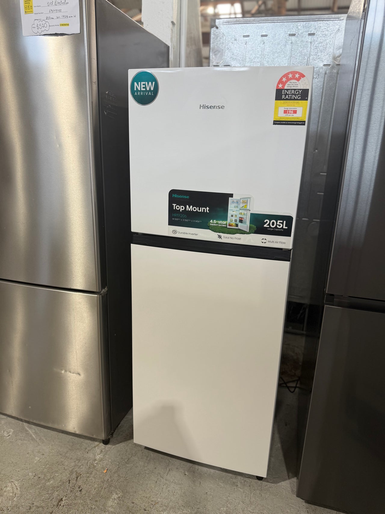 Transportation damaged Hisense 205L Top Mount Refrigerator Model: HRTF206