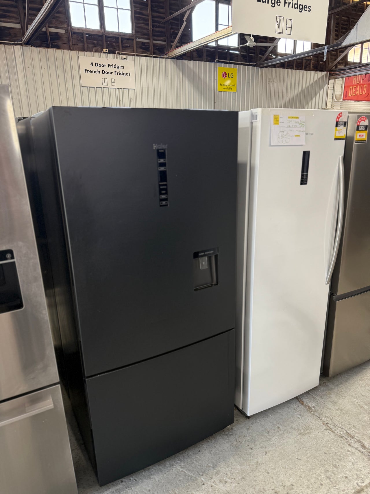 Second hand Haier HRF520BHC 493 L bottom-freezer refrigerator/12 months warranty - Second Hand Appliances Geebung