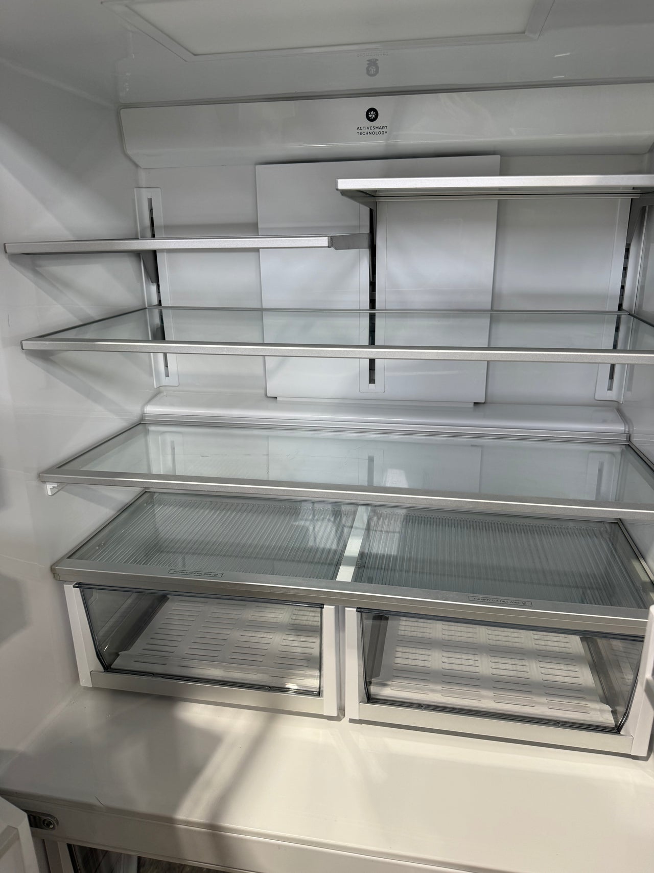 Factory second Fisher & Paykel 605L Quad Door Fridge – RF605QDVX2