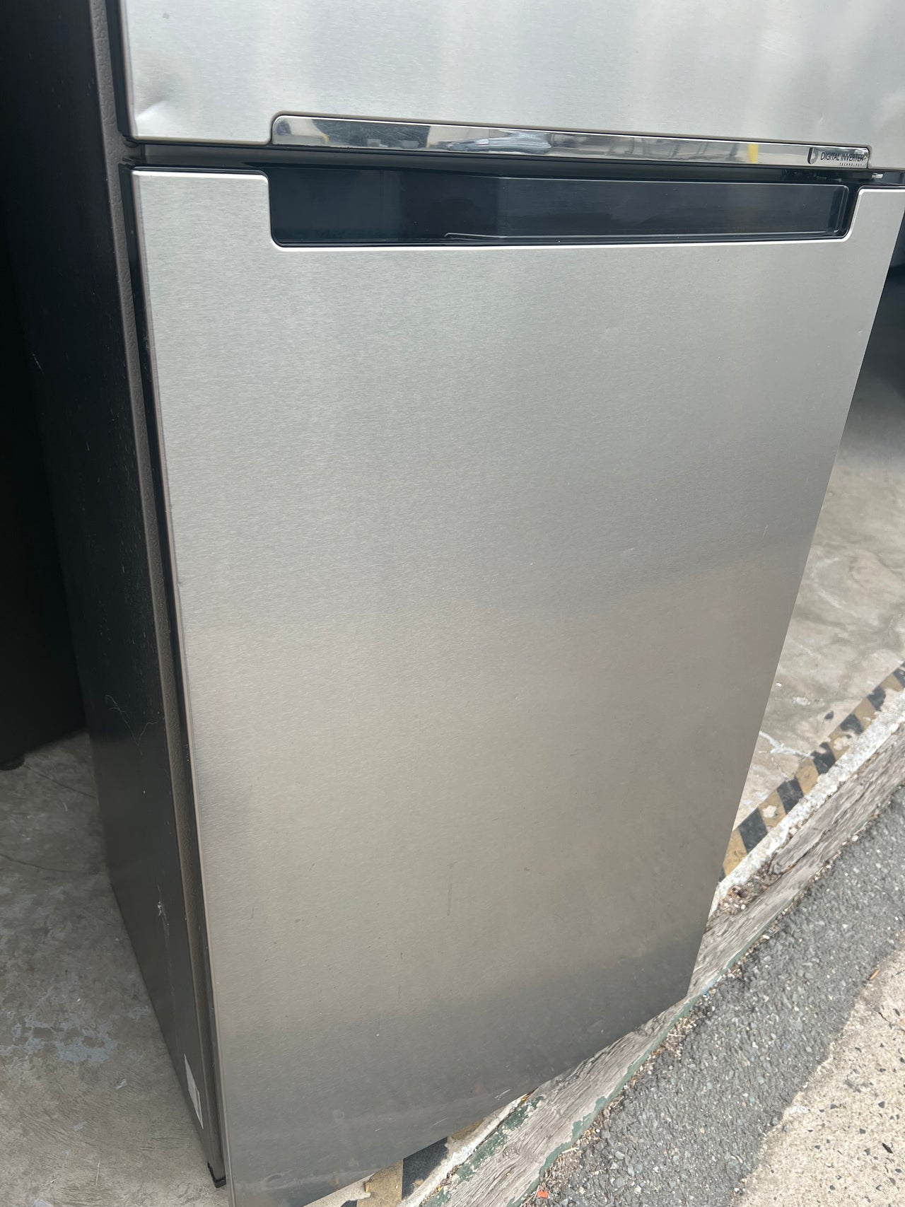 Second hand Samsung SR393MLSR 393L Top Mount Fridge - Second Hand Appliances Geebung