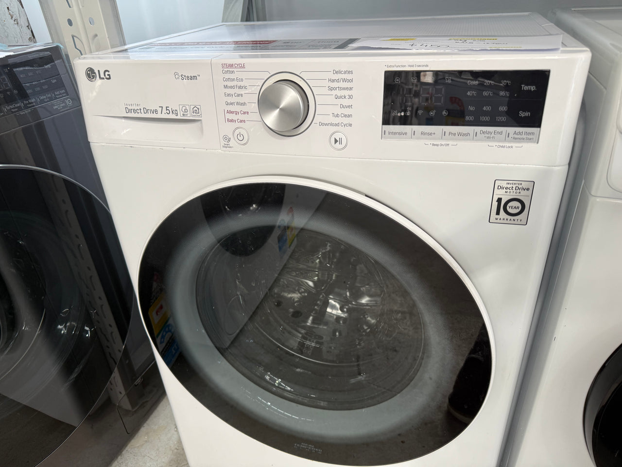 Second hand LG 7.5kg Front Load Washing Machine WV5-1275W